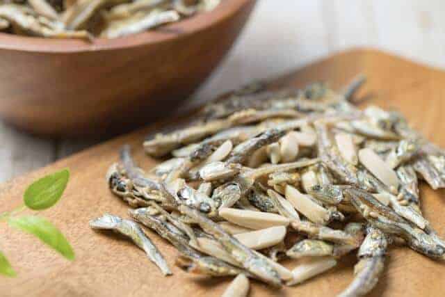 アーモンドフィッシュ