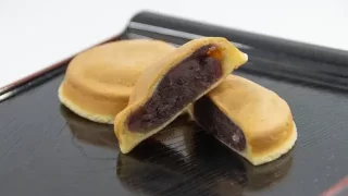 阿闍梨餅（あじゃりもち）