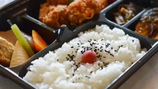 唐揚げ弁当