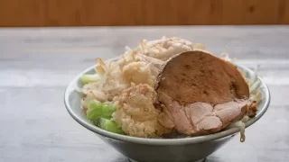 ラーメン（にんにく背油入り）
