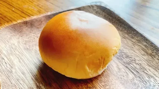 クリームパン