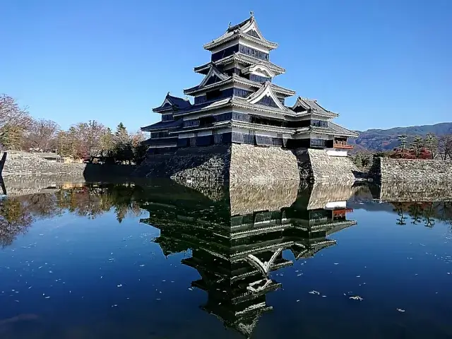 松本城