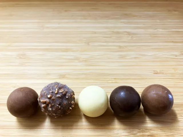 チョコ玉