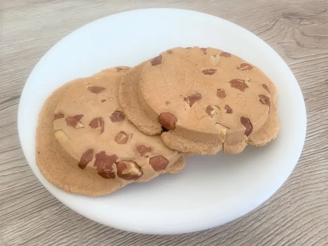 厚焼きピーナッツ煎餅