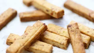 スティック焼き菓子