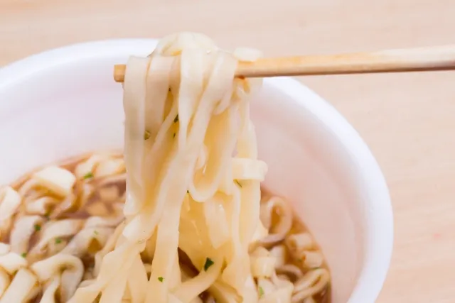カップうどん