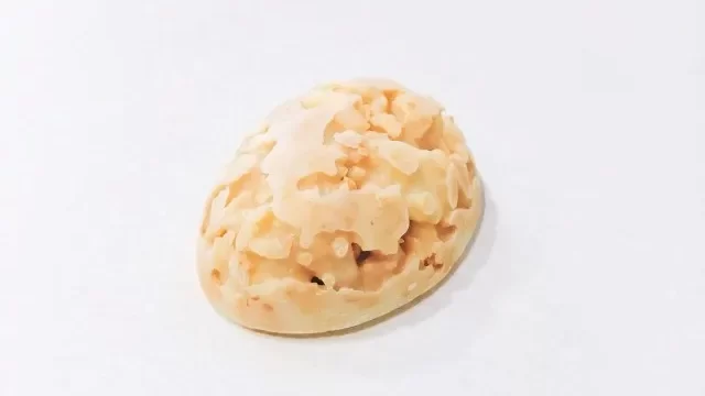 ホワイトチョコレートクランチ