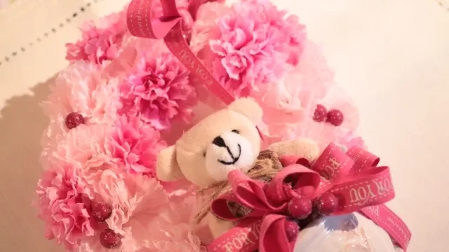 ピンクのぬいぐるみ