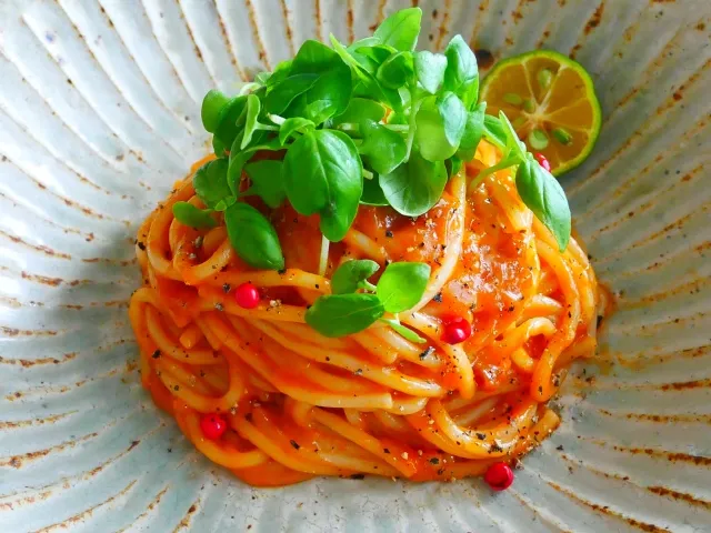 トマトクリームパスタ