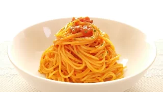 トマトクリームパスタ