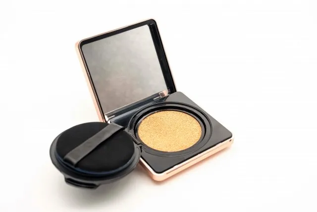 クッションファンデ