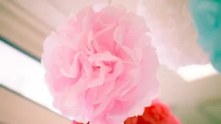 お花紙で作ったポンポンフラワー
