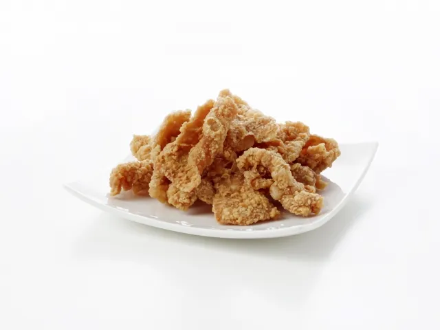 カリカリ鶏皮