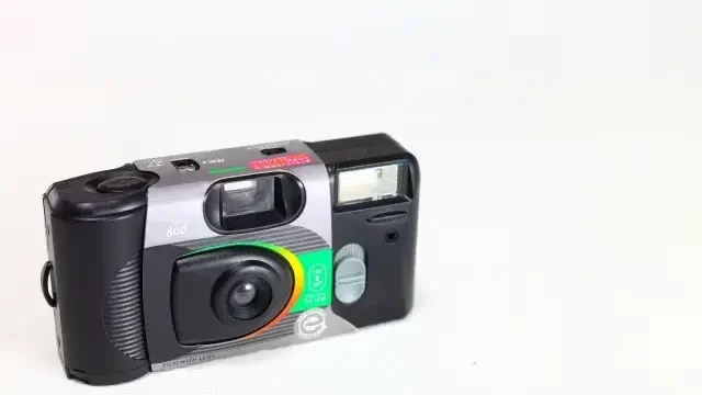 使い捨てカメラ・インスタントカメラ