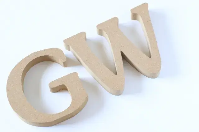 GWのアルファベットブロック（イニシャルブロック）